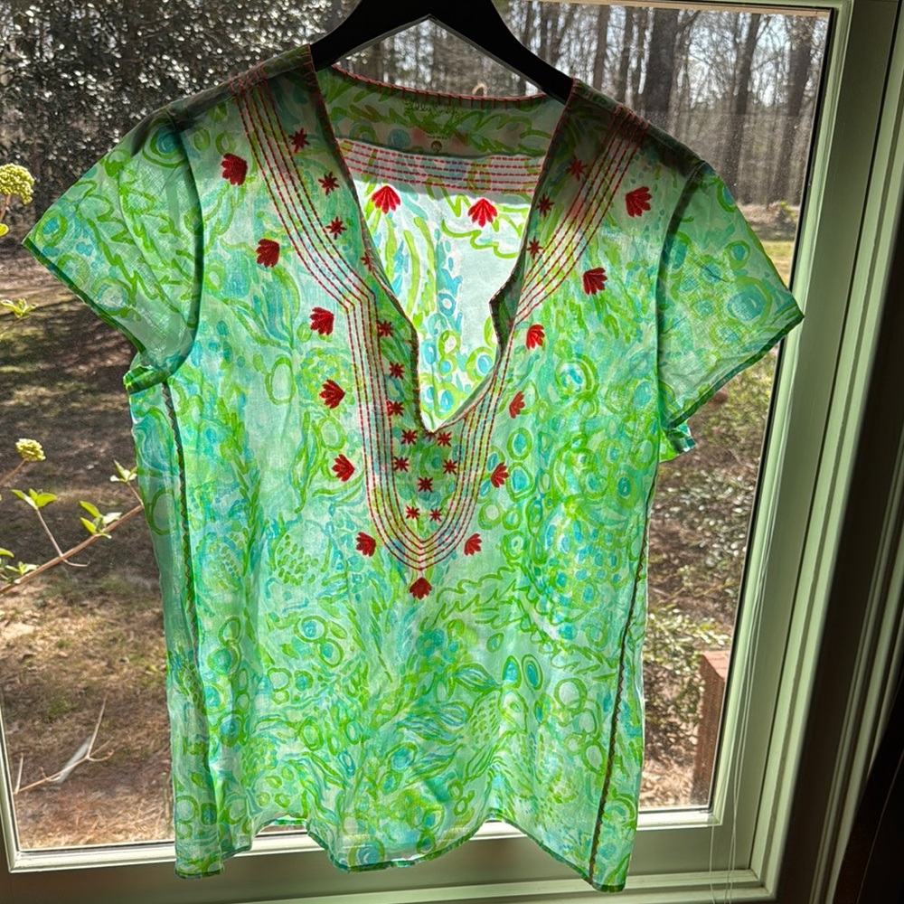 Green Floral Embroidered Women's Top
